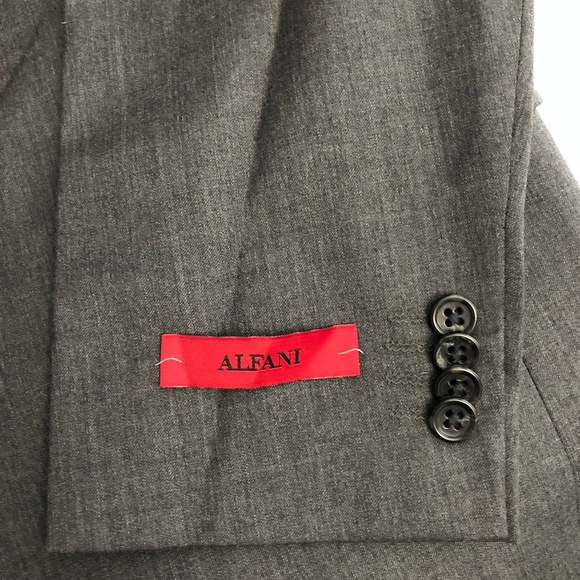 Suit (MSRP $450) Alfani - Picture 2 of 8